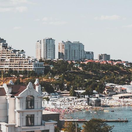 Аркадия Студия С Балконом Частичный Вид Моря Первая Линия От Моря Odesa Exterior foto